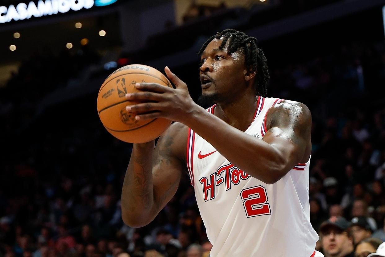 背靠背第2场,客场对阵掘金!火箭队又一人缺阵!轮换阵容仅剩8人