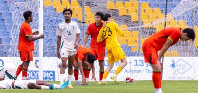 1xbet安全平台-U19国足被非洲球队横扫带来启示：业余球员赶紧转职业，职业球员尽量去欧洲